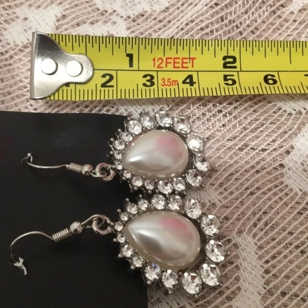 🔥4/$20 🌸NEW PAPARAZZI pierced earrings